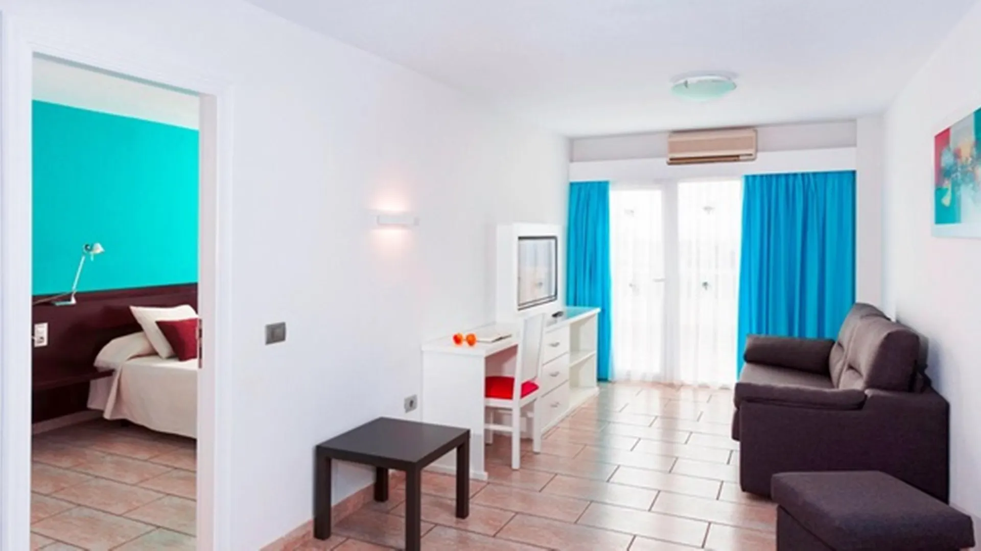 Aparthotel Los Dragos Del Sur Puerto de Santiago