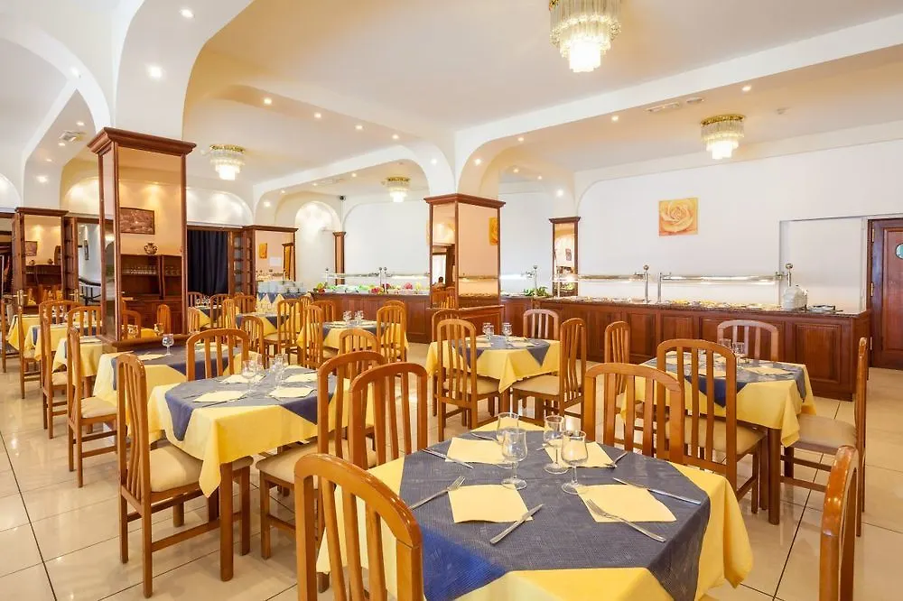 Aparthotel Los Dragos Del Sur Puerto de Santiago